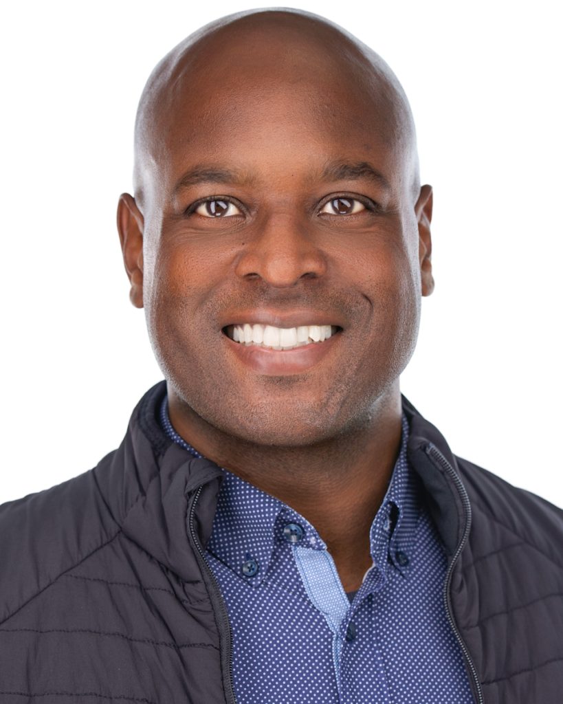 eMoney-0042-Edit-300